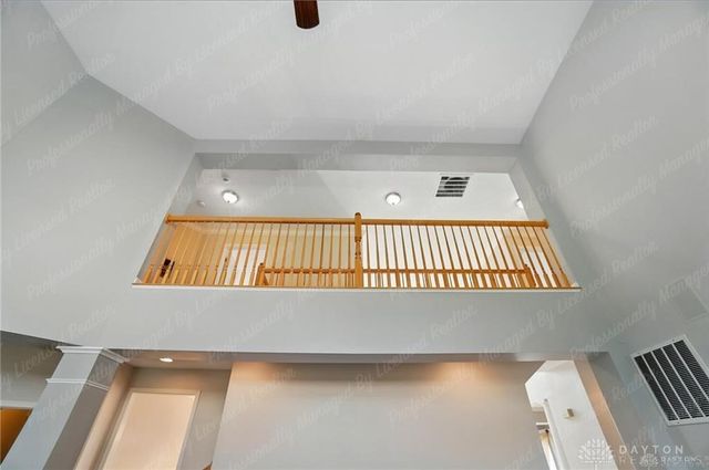 2435 Forest Oaks Drive, Beavercreek, OH 45431