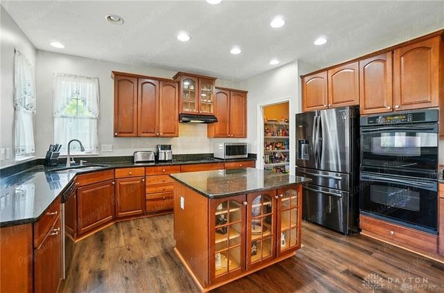 2435 Forest Oaks Drive, Beavercreek, OH 45431