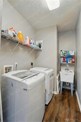 2435 Forest Oaks Drive, Beavercreek, OH 45431