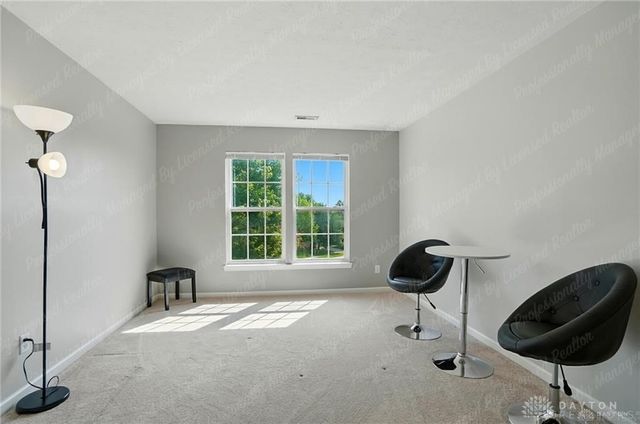 2435 Forest Oaks Drive, Beavercreek, OH 45431