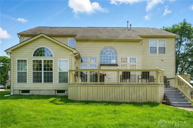 2435 Forest Oaks Drive, Beavercreek, OH 45431