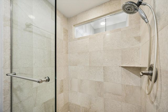 6310 Arnot Street, Houston, TX 77007