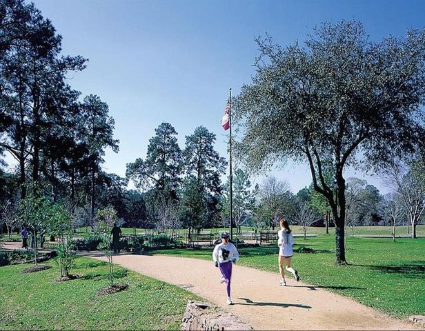 6310 Arnot Street, Houston, TX 77007