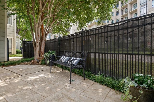 6310 Arnot Street, Houston, TX 77007