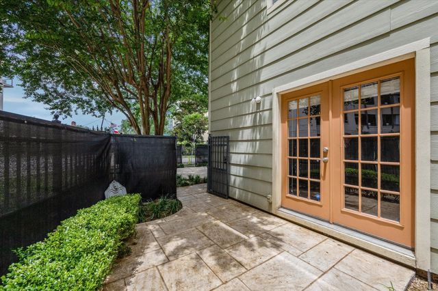 6310 Arnot Street, Houston, TX 77007