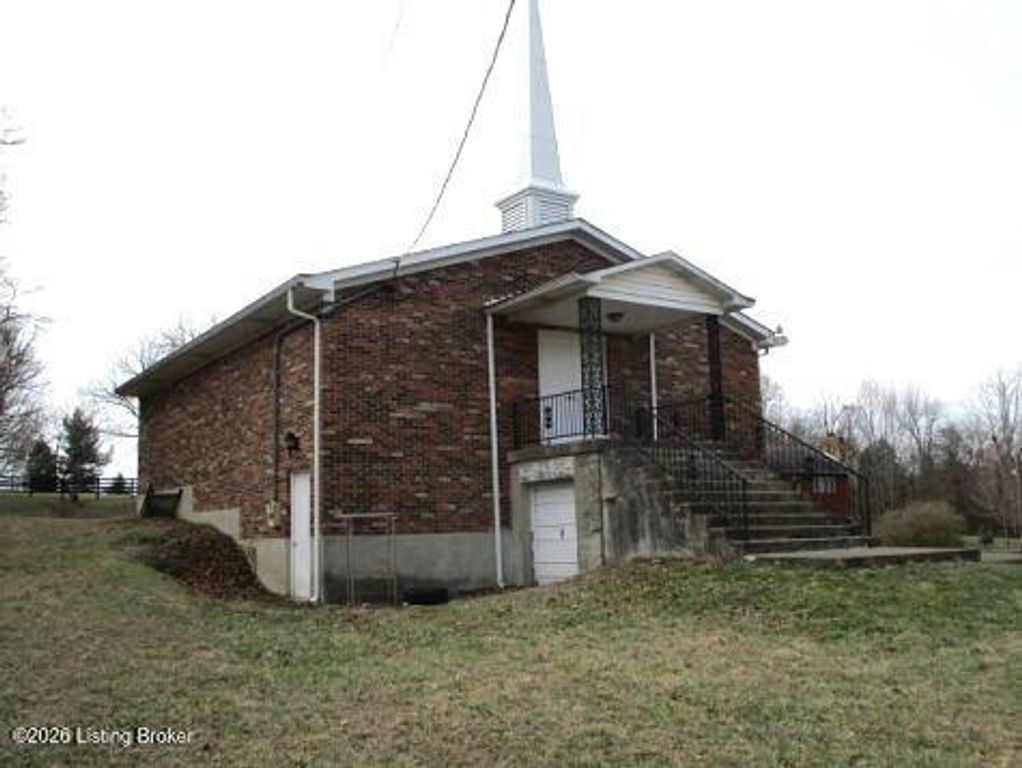 7808 Cooper Chapel Rd, Louisville, KY 40229
