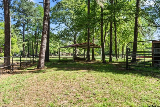19132 Falls Creek Dr., Flint, TX 75762