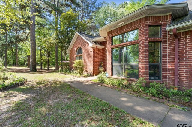19132 Falls Creek Dr., Flint, TX 75762