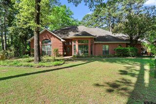 19132 Falls Creek Dr., Flint, TX 75762