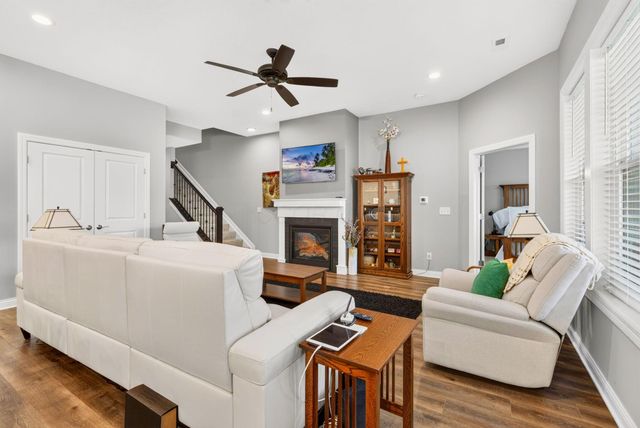 4644 Winding Oak Drive, Delaware, OH 43015