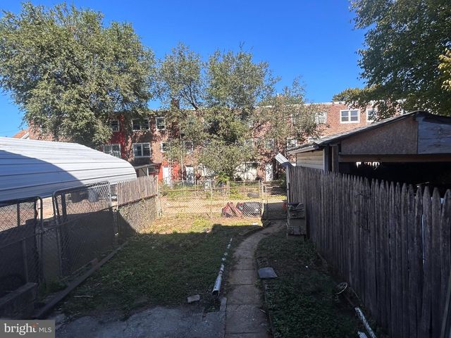 2913 ROYDEN ST, Camden, NJ 08105