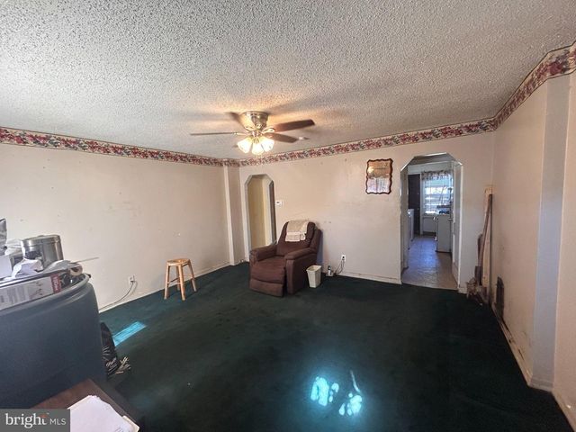 2913 ROYDEN ST, Camden, NJ 08105