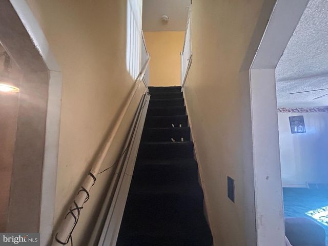 2913 ROYDEN ST, Camden, NJ 08105
