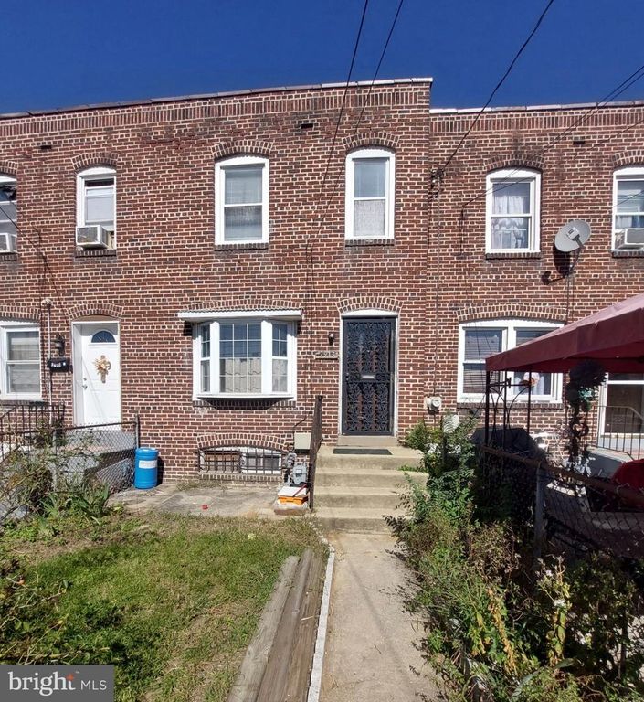 2913 ROYDEN ST, Camden, NJ 08105