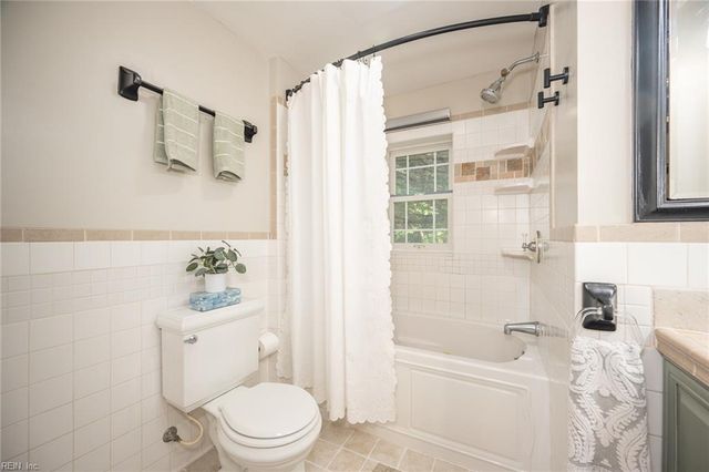5040 Creek Cove CT, Virginia Beach, VA 23455