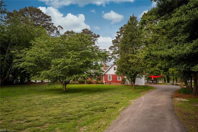 5040 Creek Cove CT, Virginia Beach, VA 23455