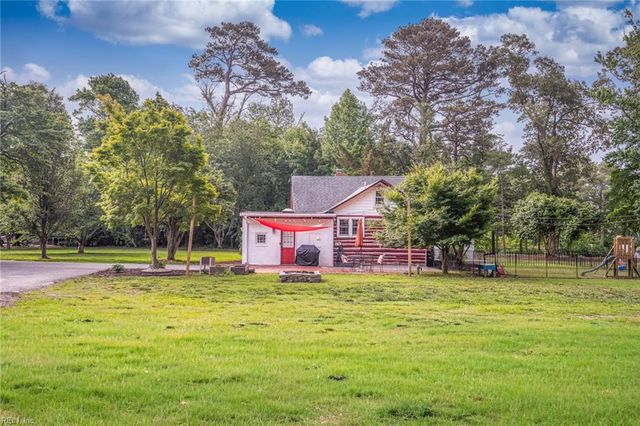 5040 Creek Cove CT, Virginia Beach, VA 23455