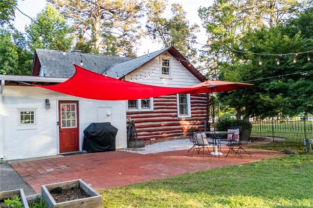 5040 Creek Cove CT, Virginia Beach, VA 23455