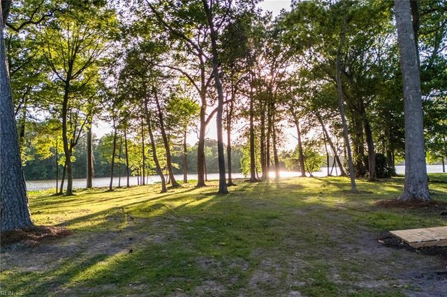 5040 Creek Cove CT, Virginia Beach, VA 23455
