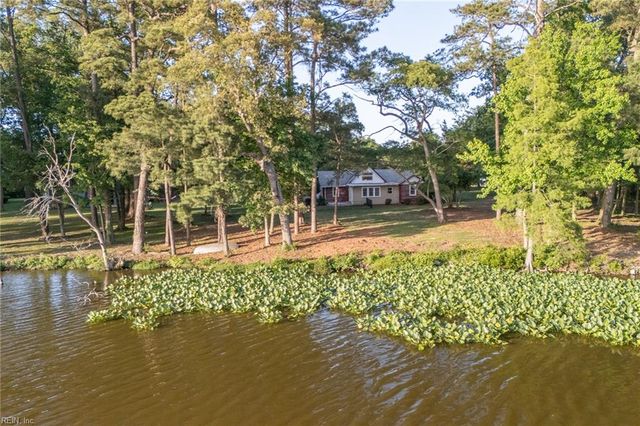 5040 Creek Cove CT, Virginia Beach, VA 23455