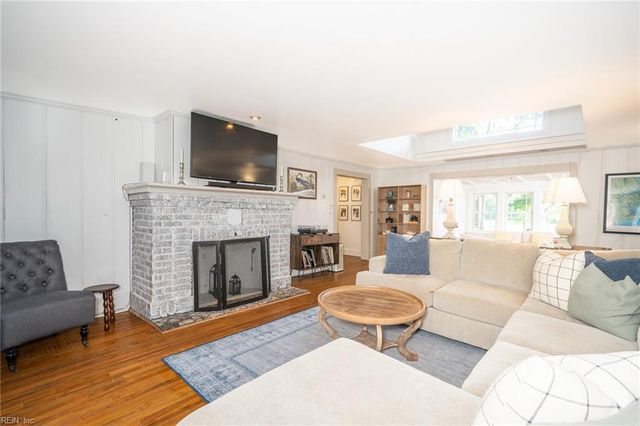 5040 Creek Cove CT, Virginia Beach, VA 23455