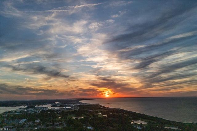 5040 Creek Cove CT, Virginia Beach, VA 23455