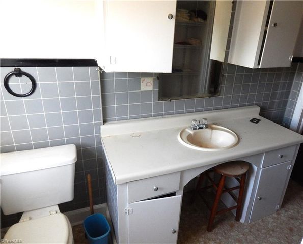 4190 Grubbs Road, Walkertown, NC 27051