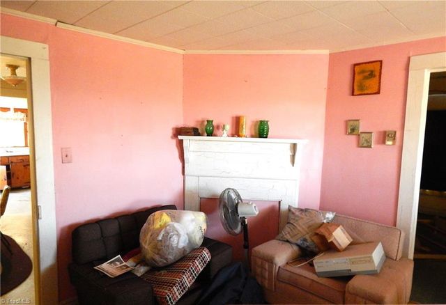 4190 Grubbs Road, Walkertown, NC 27051