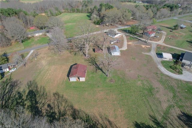 4190 Grubbs Road, Walkertown, NC 27051