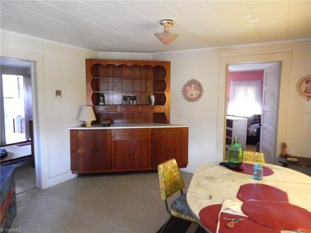 4190 Grubbs Road, Walkertown, NC 27051