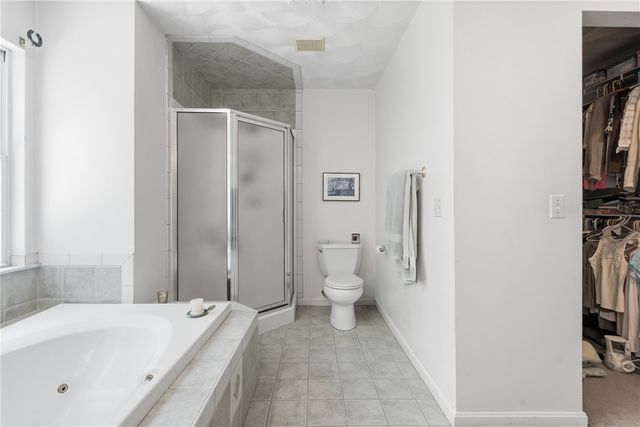 1 William Nichols Road, West Greenwich, RI 02817