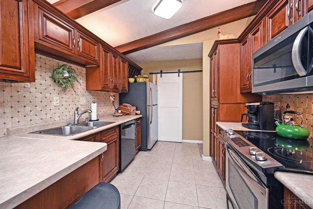 15 Applewood Drive, Fairfield, OH 45014