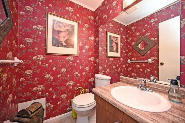 15 Applewood Drive, Fairfield, OH 45014