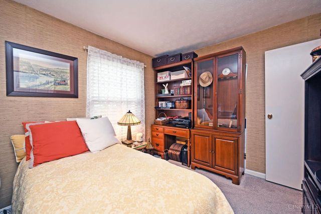 15 Applewood Drive, Fairfield, OH 45014