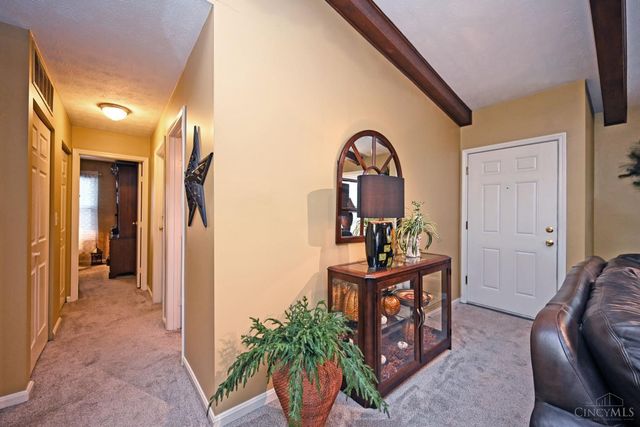 15 Applewood Drive, Fairfield, OH 45014