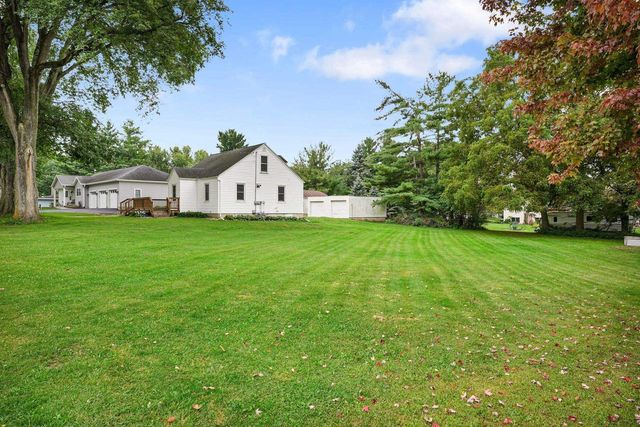 6281 Portage Road, Deforest, WI 53532