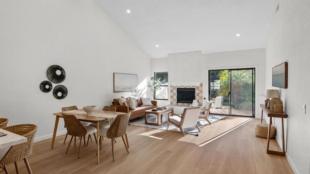 15662 Via Calanova, San Diego, CA 92128