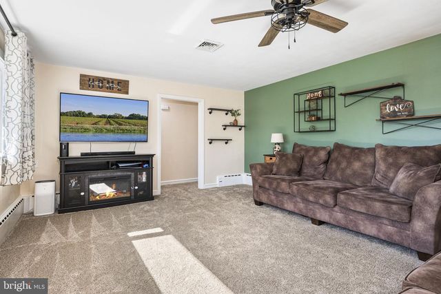 1243 PINE ST, Pottstown, PA 19464