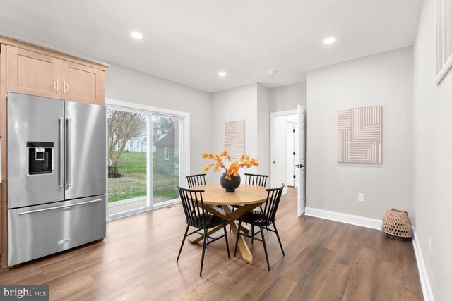 913 SYLVANIA AVE, Fredericksburg, VA 22401