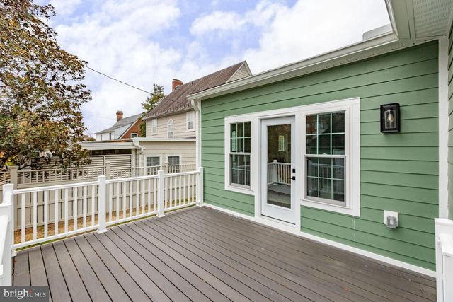 913 SYLVANIA AVE, Fredericksburg, VA 22401