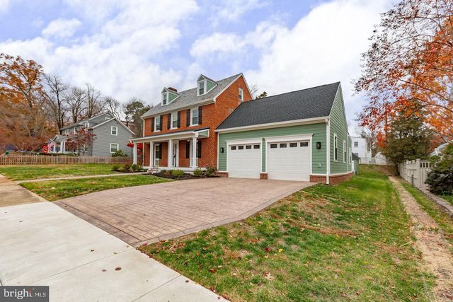 913 SYLVANIA AVE, Fredericksburg, VA 22401