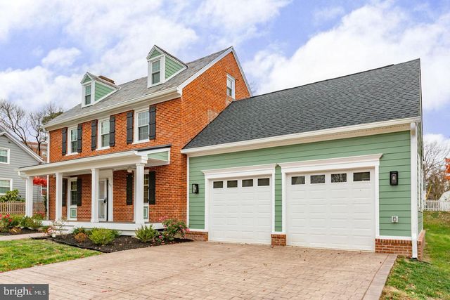 913 SYLVANIA AVE, Fredericksburg, VA 22401