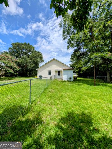 912 5th Avenue, Twin City, GA 30471