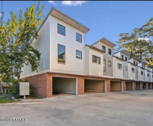 107 Ragin Lofts Alley, Lafayette, LA 70506