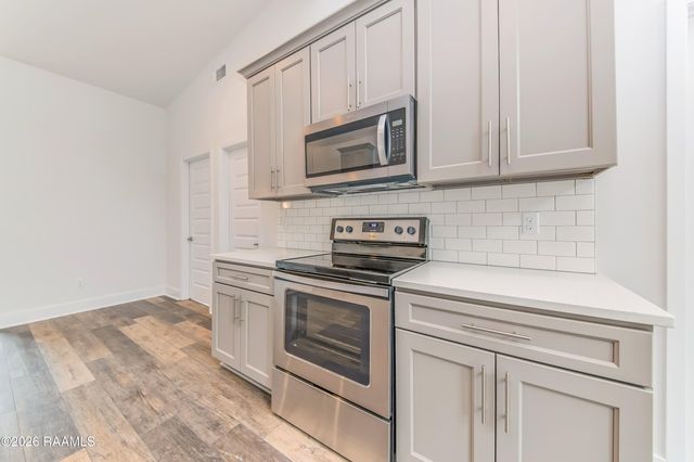 107 Ragin Lofts Alley, Lafayette, LA 70506