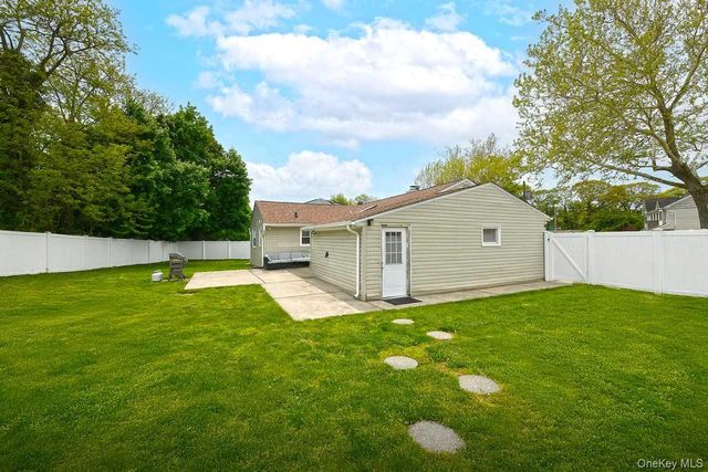 1254 Parkwood Drive, Merrick, NY 11566