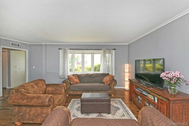 1254 Parkwood Drive, Merrick, NY 11566