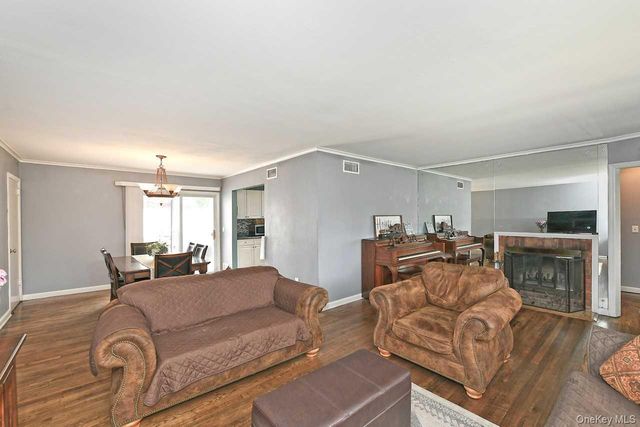 1254 Parkwood Drive, Merrick, NY 11566