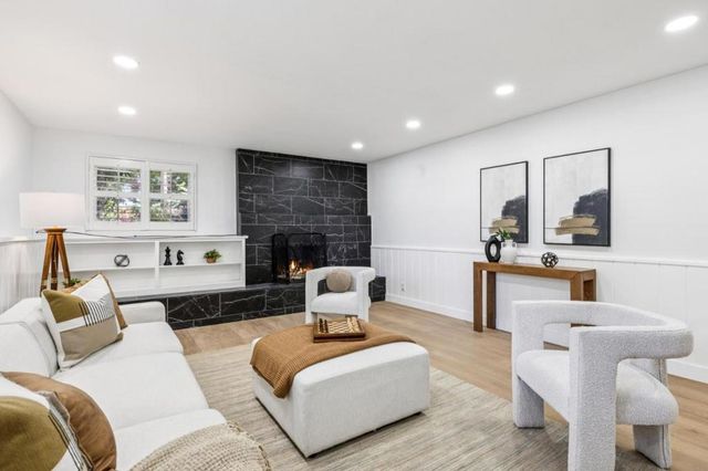 1500 E Campbell Avenue, Campbell, CA 95008