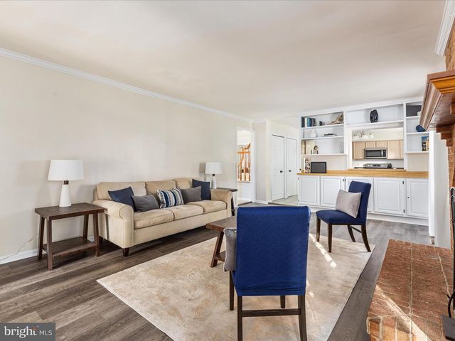 130 MINOR RD, Sterling, VA 20165